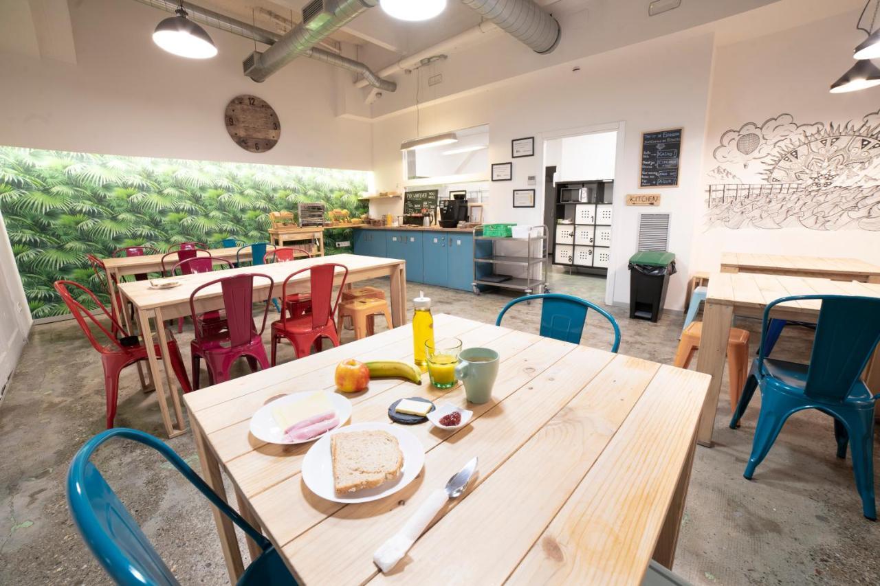 Koba Hostel سان سيباستيان المظهر الخارجي الصورة