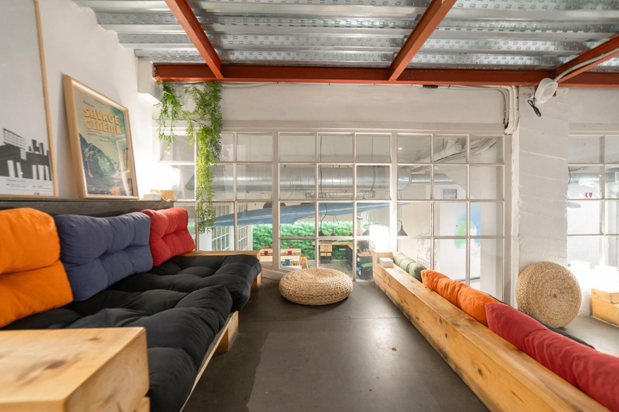 Koba Hostel سان سيباستيان المظهر الخارجي الصورة